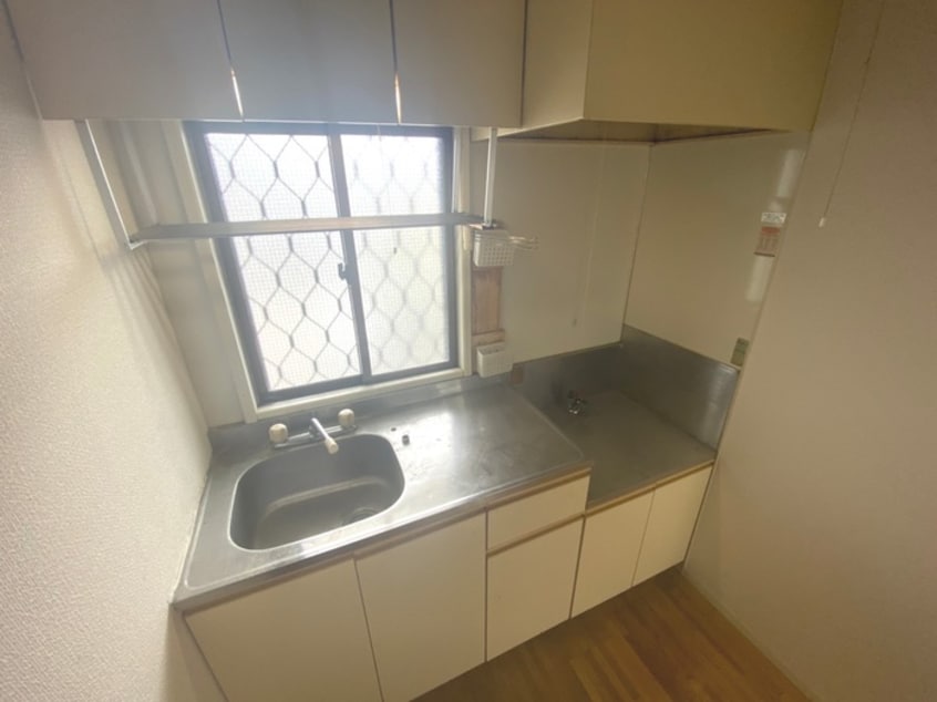 キッチン ドミセ－ヌ