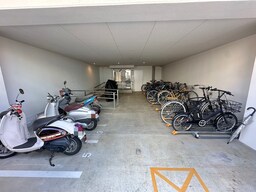 バイク置き場