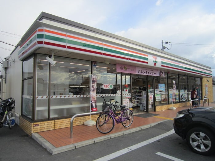セブンイレブン枚方村野西町店(コンビニ)まで516m プルミエ－ル大西