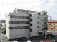 第８星丘マンション