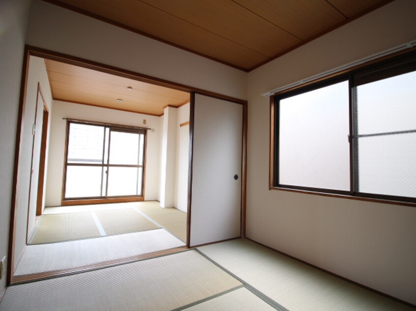 居室 ロイヤル八尾