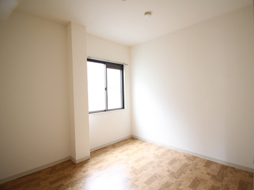 内観写真 ロイヤル八尾