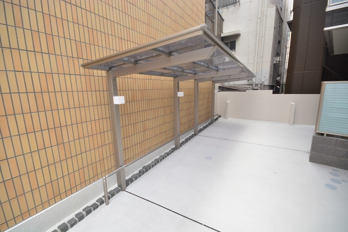 駐輪場 グリュック片山