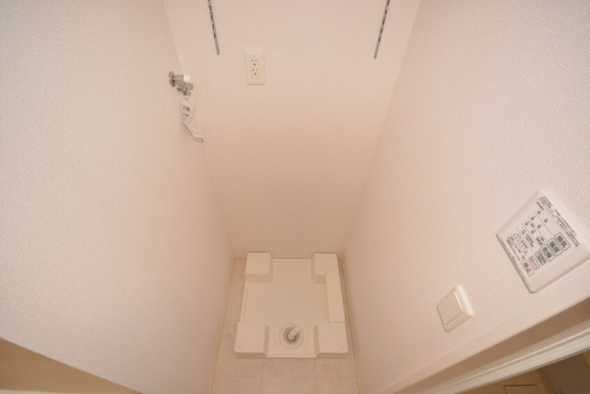 洗濯機置場 グリュック片山