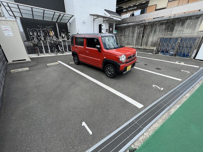 駐車場 ディモア緑地公園