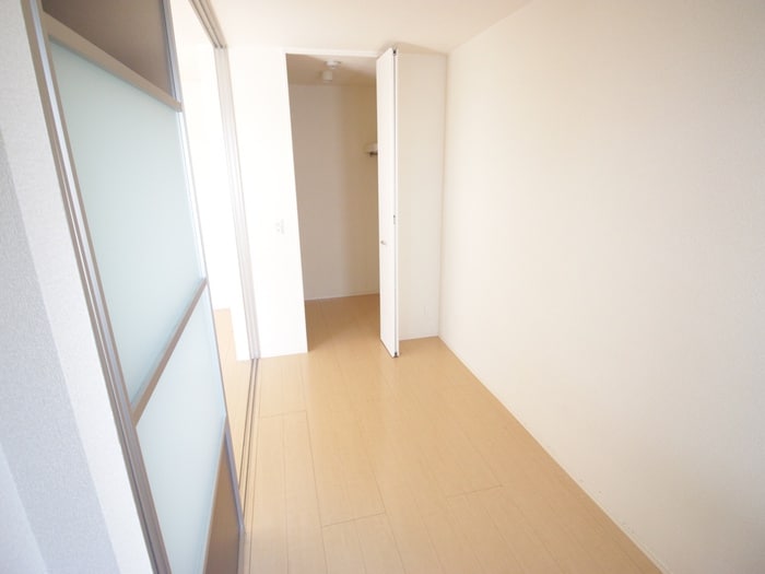 居室 レ リヤン ファミリオ