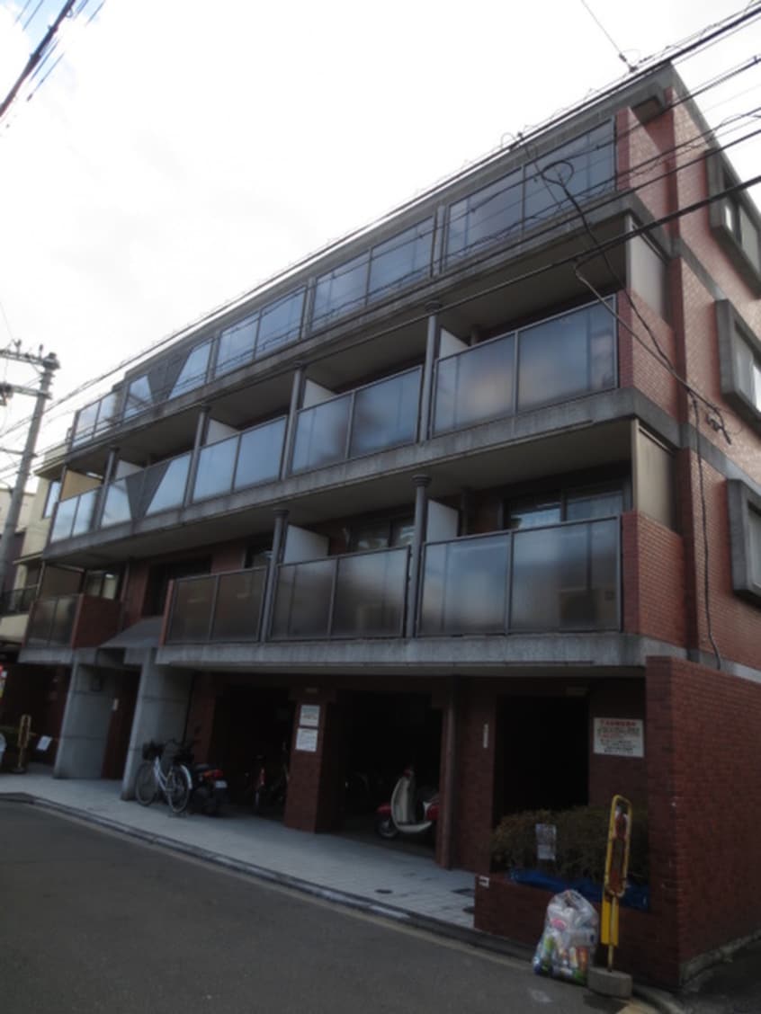 外観写真 ﾃﾞﾄﾑ・ﾜﾝ烏丸鞍馬口PARTⅡ(302)