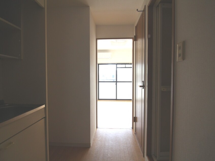 廊下 グレイスマンション4番館