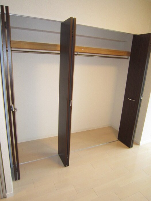 収納 アーデン京町堀イースト