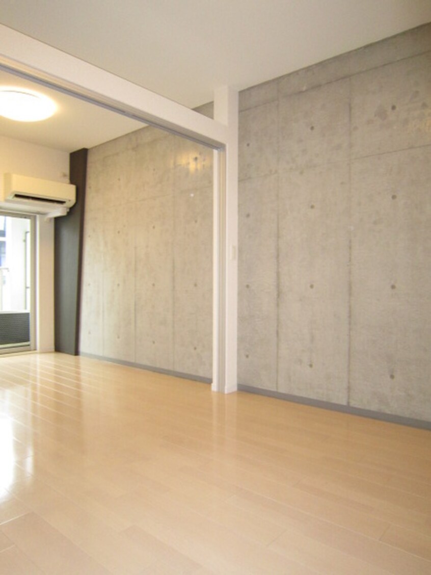 居室 アーデン京町堀イースト