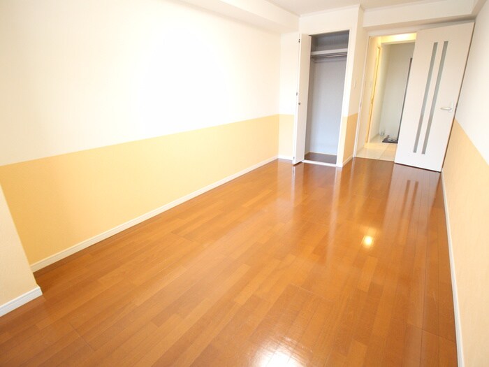 居室 ＭＥＳＡ　ＶＥＲＤＥ今出川