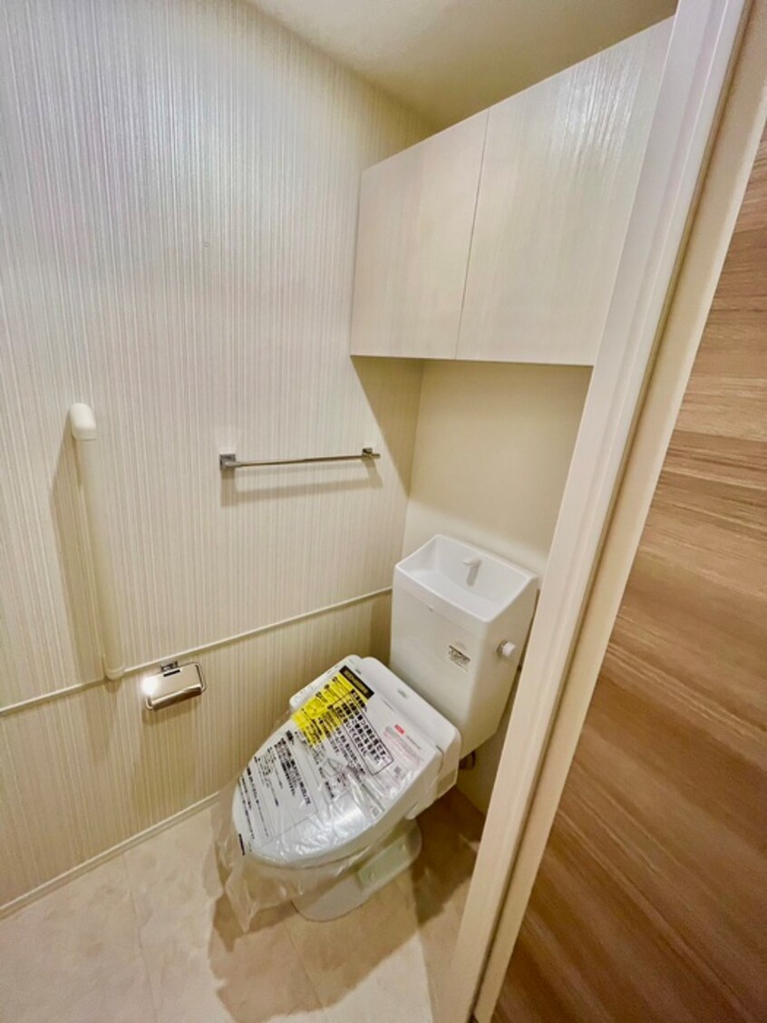 トイレ Ｄ－ＲＯＯＭ　ＮＡＮＫＡＩ