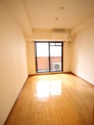 居室 プレサンス梅田フロンティア