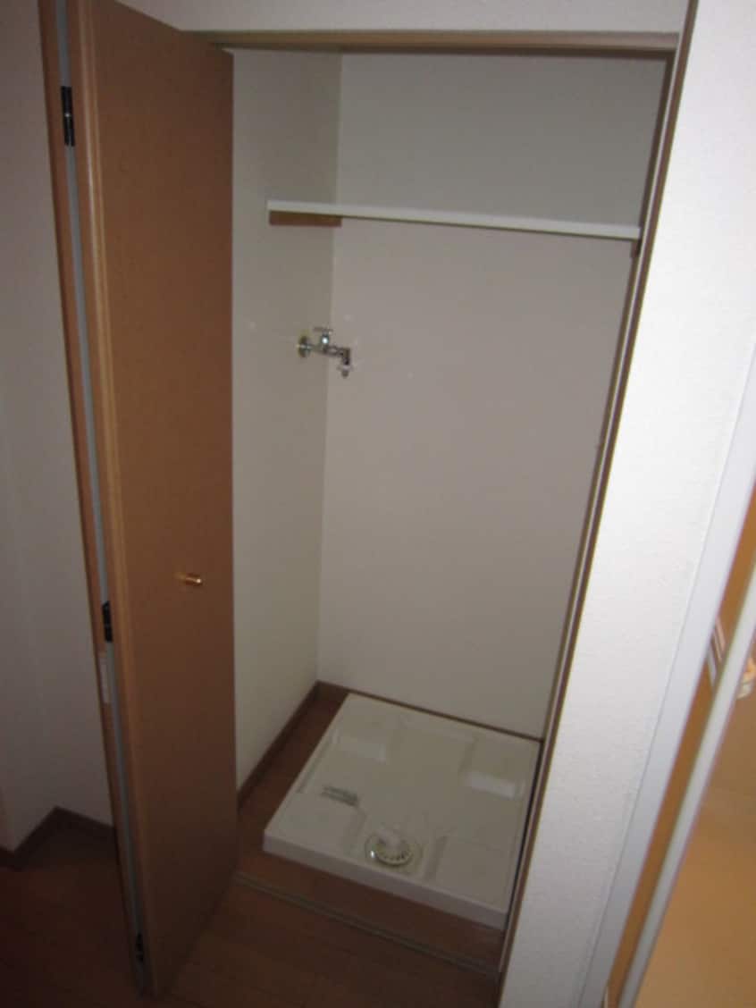 洗濯機置場 プレサンス梅田フロンティア