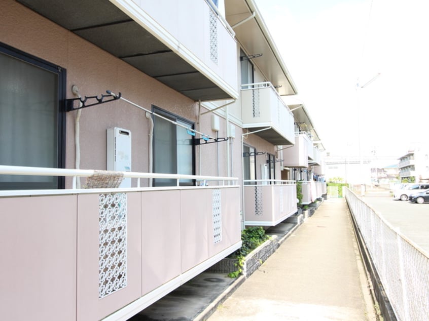 エントランス部分 エレガントハイツ