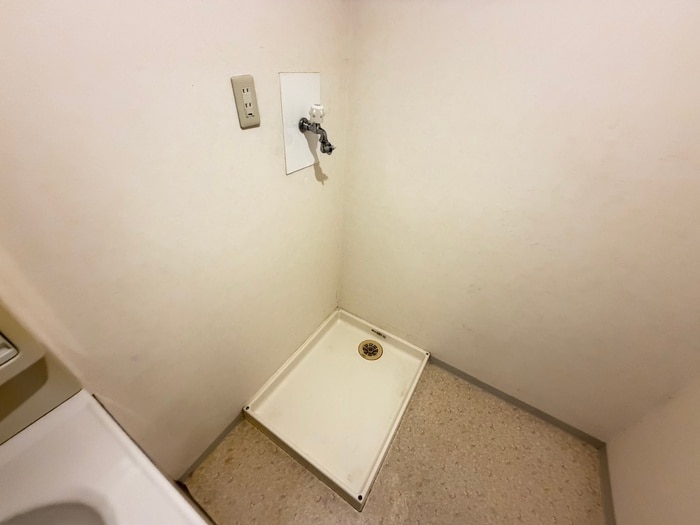 洗濯機置場 グレースコート山手町