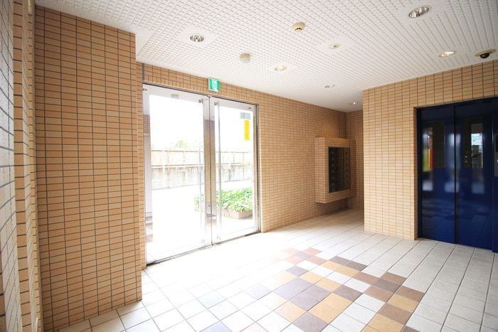 エントランス部分 ＪＵＡ