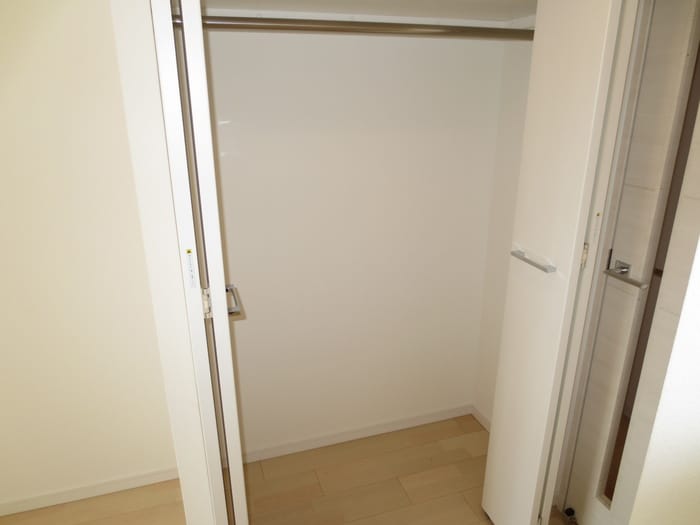 収納 ミリアン四天王寺夕陽丘(1003)