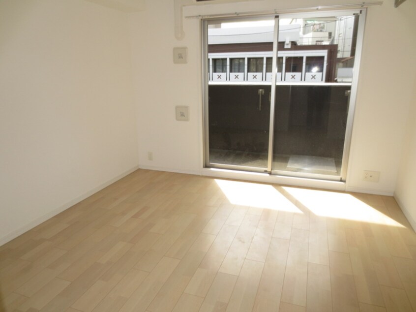 居室 ミリアン四天王寺夕陽丘(1003)