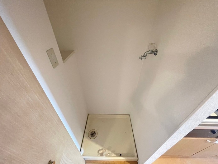 洗濯機置場 ディナスティ神戸元町通（705）