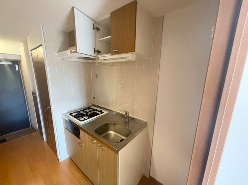 キッチン ディナスティ神戸元町通（705）