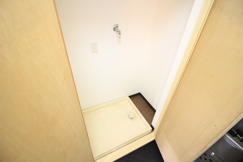 洗濯機置場 日の出プラザ２号館