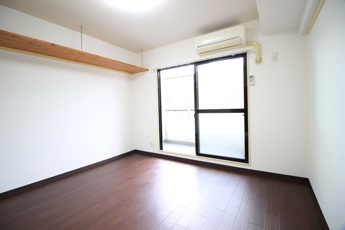 室内からの展望 日の出プラザ２号館