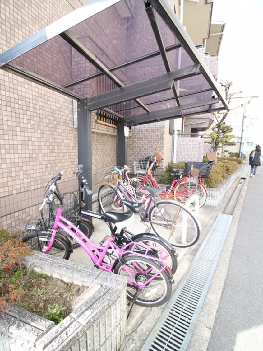 駐輪場 ルーラルハイツ廣