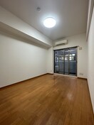 居室 エスリ－ド御堂筋梅田(205)