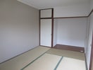 居室 エ－ド白川（旧農住団地Ｈ棟）