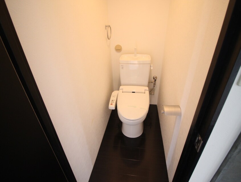 トイレ エ－ド白川