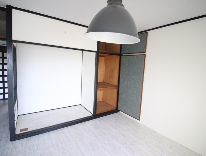 収納 エ－ド白川