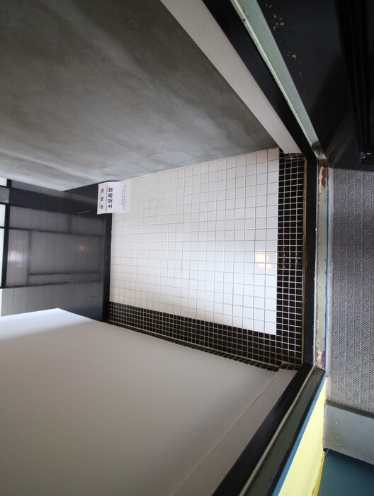 玄関 エ－ド白川