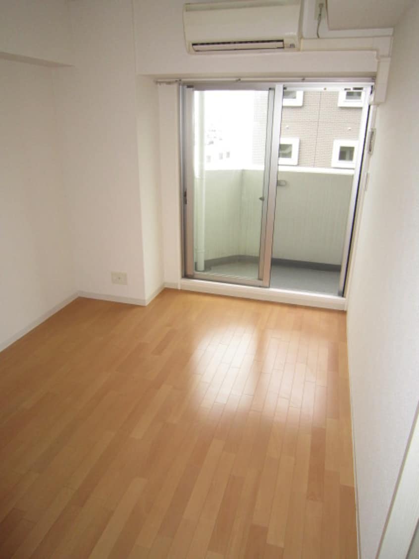 居室 メロディア塚本