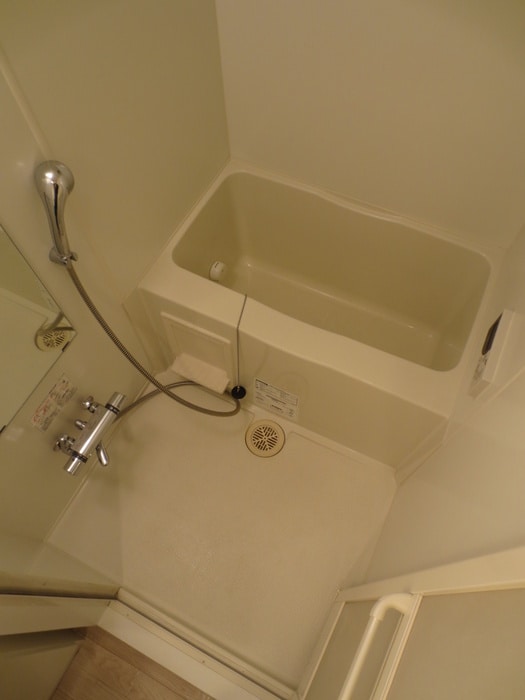 バス／シャワールーム等 メロディア塚本