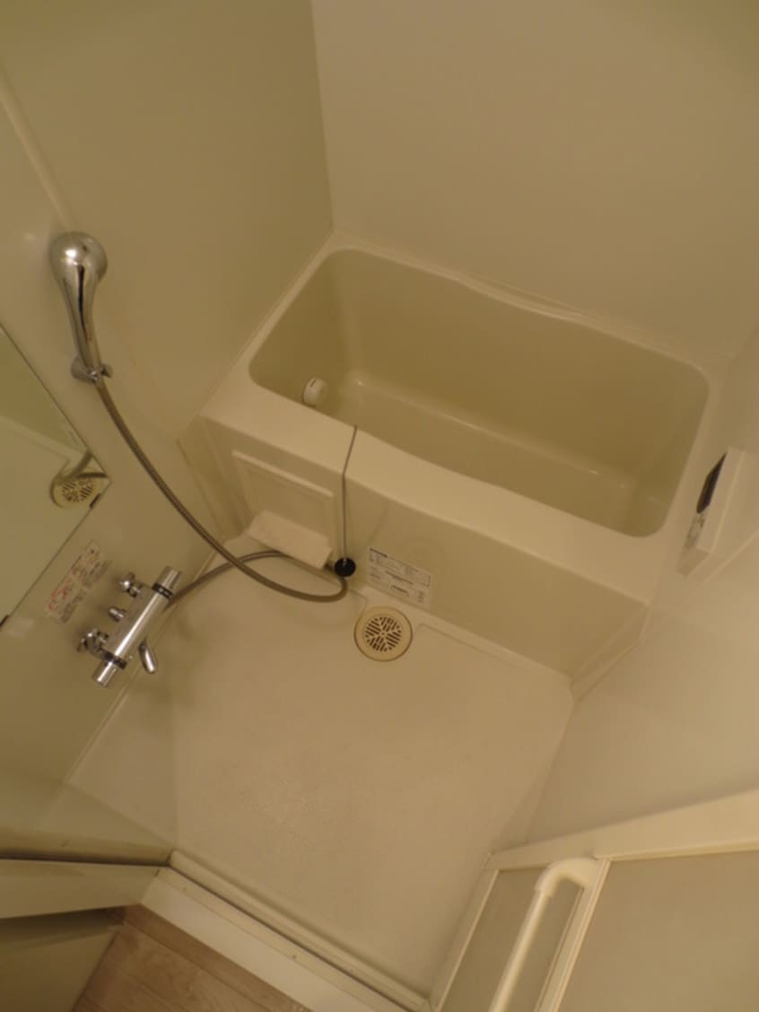 バス／シャワールーム等 メロディア塚本