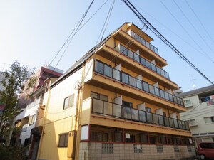 安田ハイツ