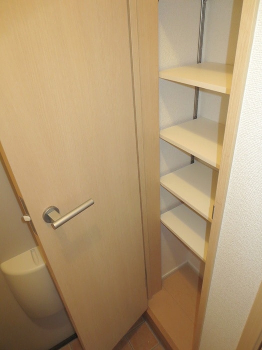 靴箱 ｆｉｄｅｌ氷室