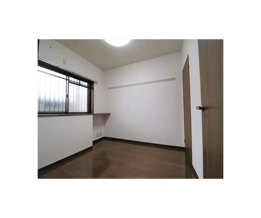 居室 ヴィーブル岩倉