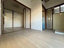 居室 上野西４丁目戸建