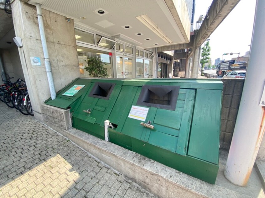 その他 クレセントハウス