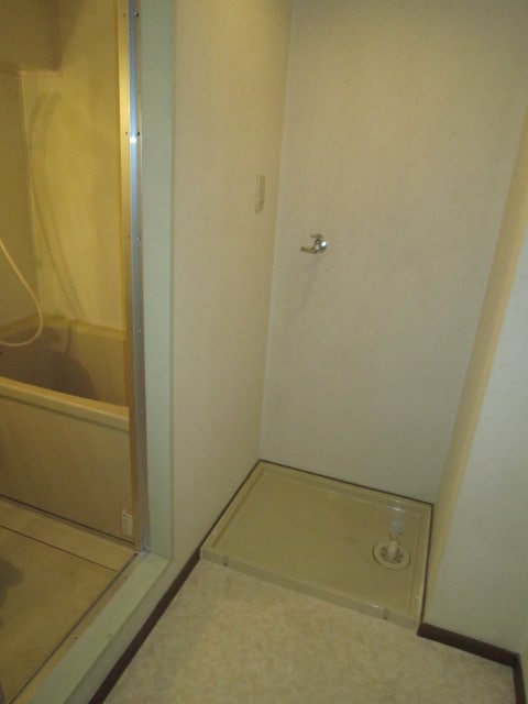 洗濯機置場 山一守口壱番館