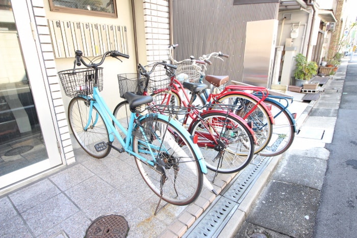 駐輪場 リバー豊秀