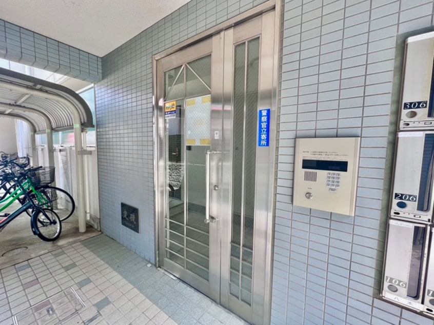 エントランス部分 エスペランサカーサ