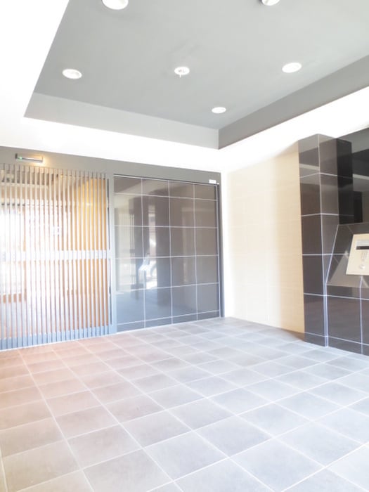 エントランス部分 プレサンス京都四条大宮(306)