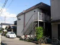 パナハイツ川西