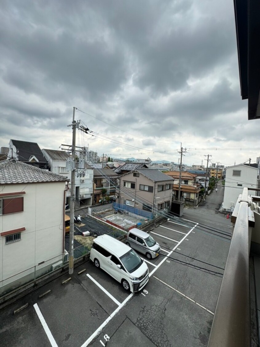 室内からの展望 パークテラス香里Ⅱ