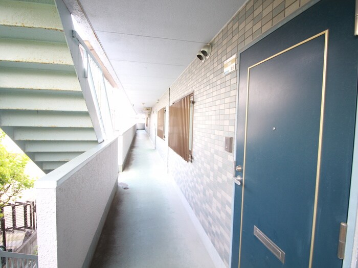 外観写真 ロ－ドハイツ甲東園