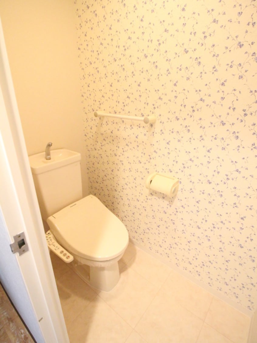 トイレ T′s court土師ノ里