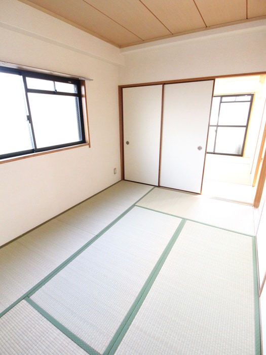 室内からの展望 T′s court土師ノ里